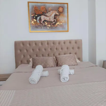 Lux Square Apartamento *
