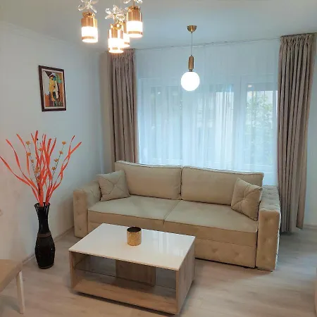 Lux Square Apartamento Skopie